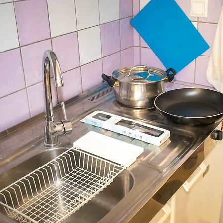 Center/navarinou Classical Style Apt-king Bed アパート *